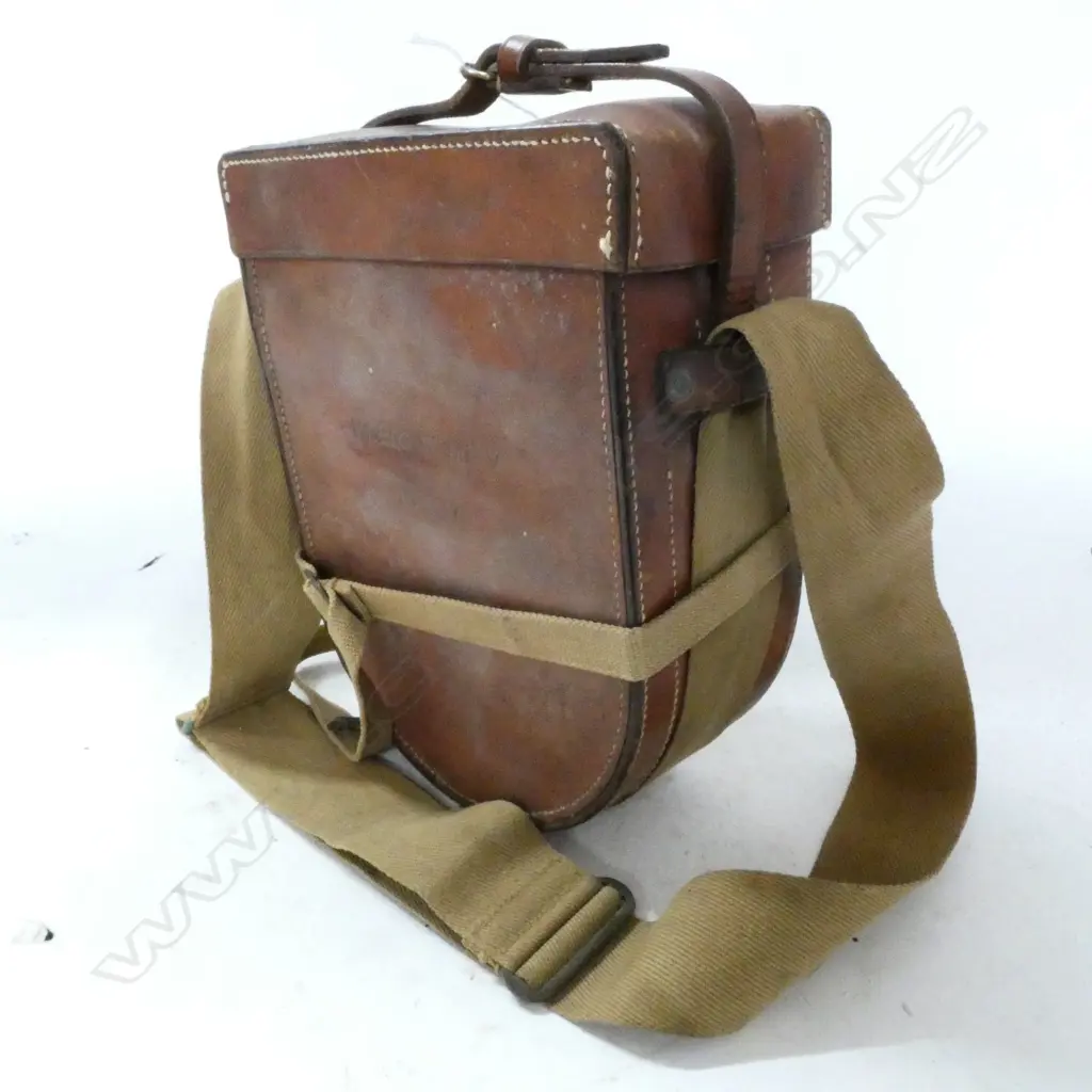 5" HELIOGRAPH SIGNALLING MIRROR w DUPLEX MIRROR & EXTN ARM, SPARE MIRRORS, IN LEATHER CASE, (NO SIGHT) Image 1++